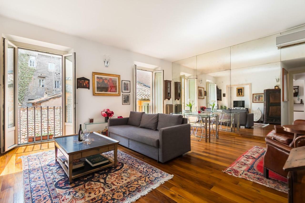 Apartamento R.C. Cappellari Charming Campo De Fiori Roma Exterior foto