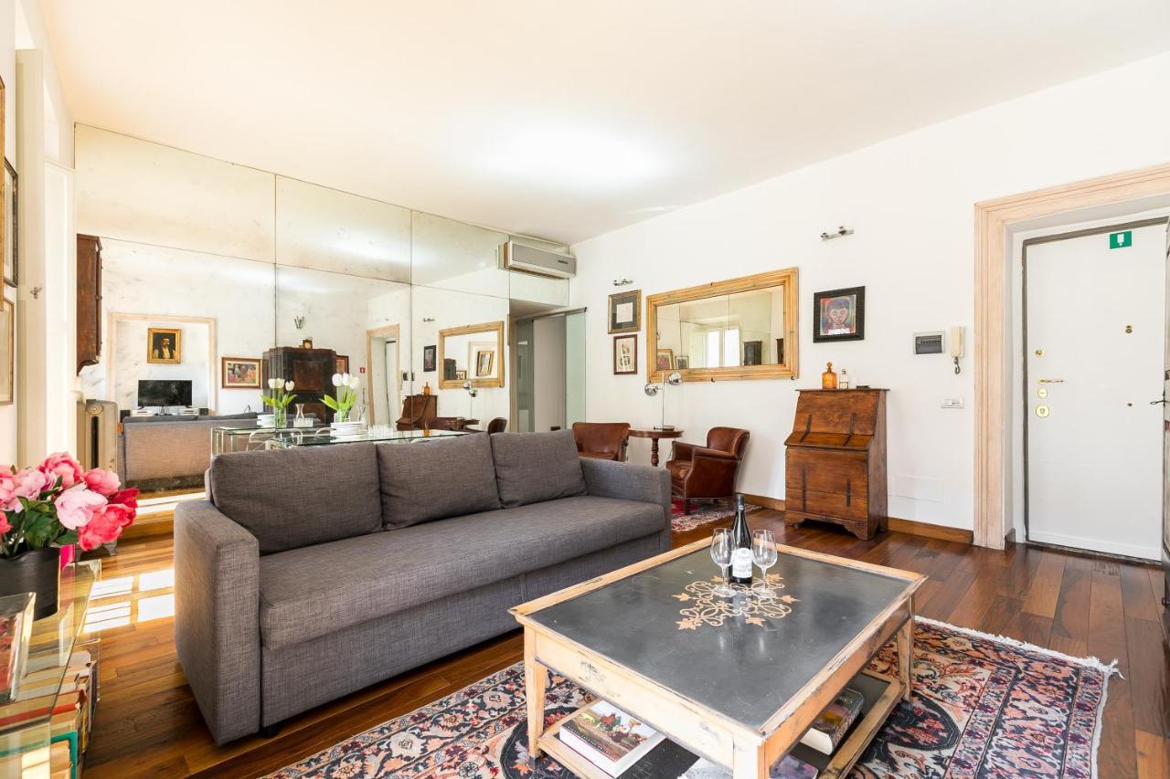 Apartamento R.C. Cappellari Charming Campo De Fiori Roma Exterior foto