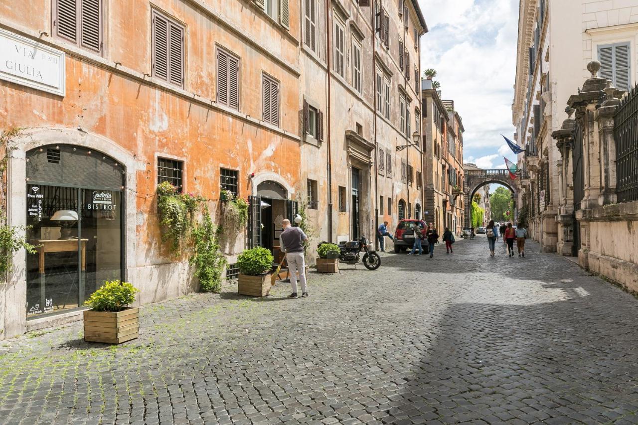 Apartamento R.C. Cappellari Charming Campo De Fiori Roma Exterior foto